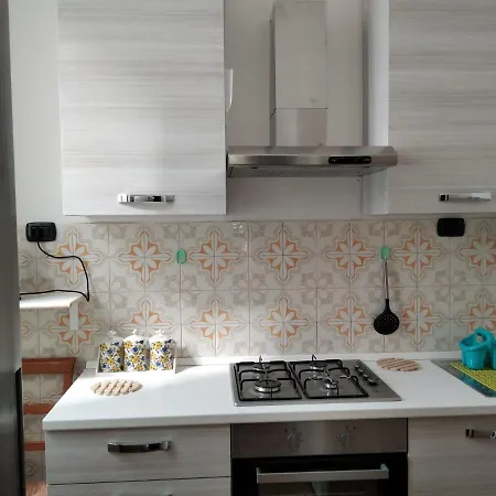 Jamila * نابولي